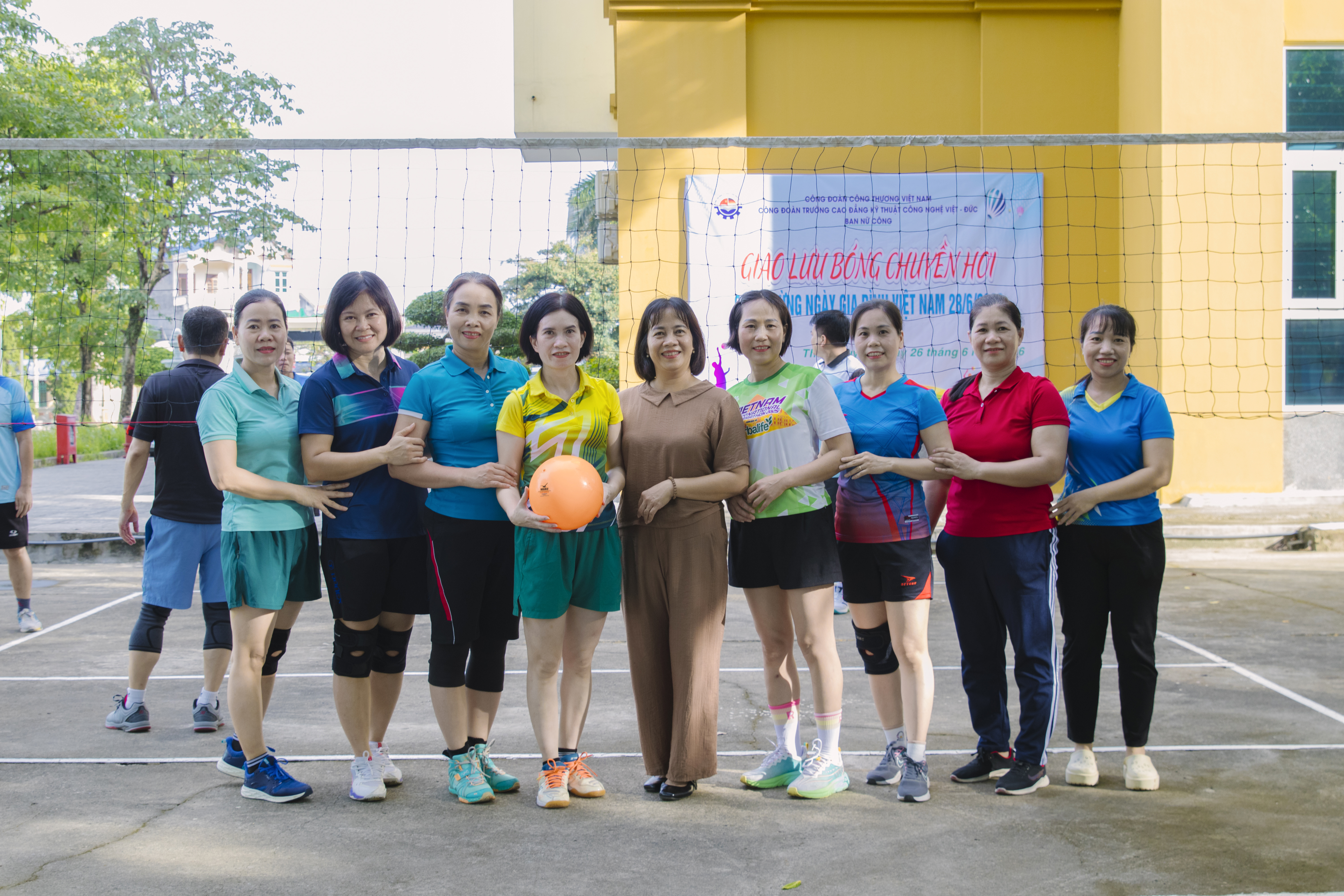 Sôi nổi giải giao lưu bóng chuyền hơi – lan tỏa tinh thần thể thao, kết nối đoàn kết và yêu thương